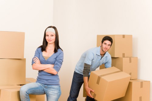 Moving day transport and loading for Ladbroke Grove homes